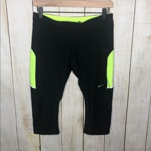 Nike Dri-Fit Running Crops